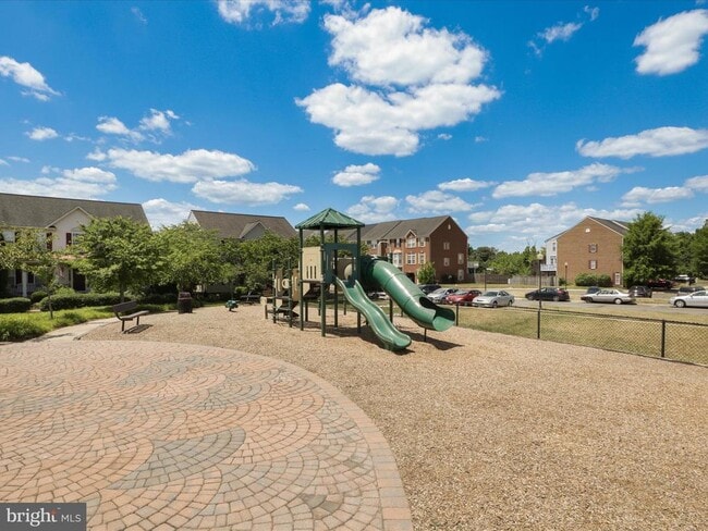 Building Photo - 6713 Selbourne Ln
