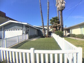 Building Photo - Spacious 4 Bed/2 Bath Spacious House for Lease in El Segundo
