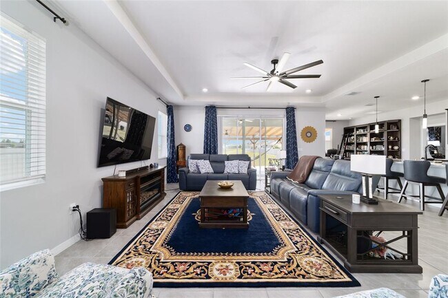 Building Photo - 8521 SW 59th Ter