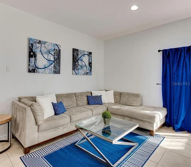 Building Photo - 3024 Secret Lake Dr