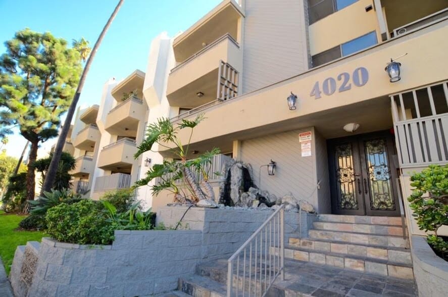 Building Photo - 5th Street Apartments- Luxurious Bedrooms ...