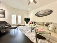 Building Photo - Bright, breezy & convenient: Your wew St. ...