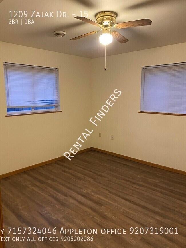 Building Photo - 1209 Zajak Dr