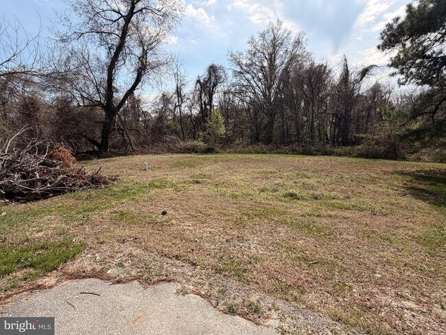 Building Photo - 7285 Clyde Jones Rd