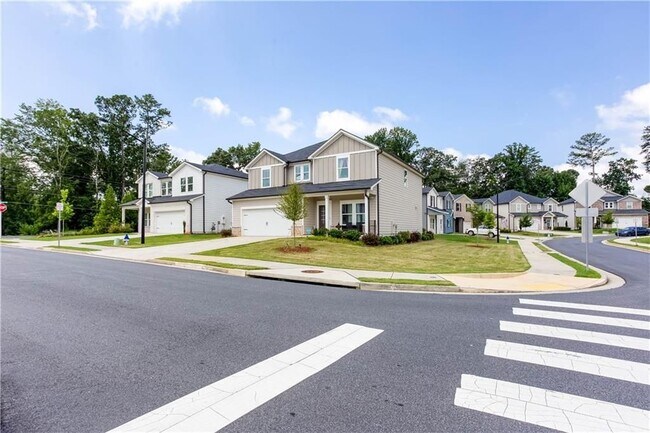 Building Photo - 607 Runnel Dr