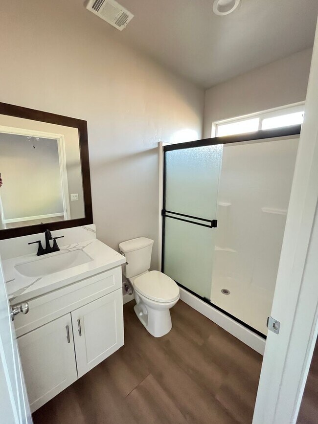 Building Photo - Newly Built 3 Bedroom Home