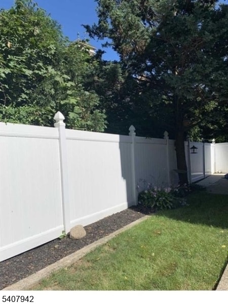 Building Photo - 15 Hackensack St