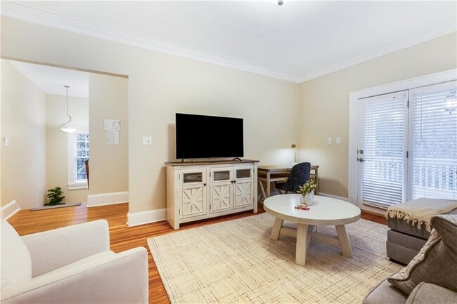 Building Photo - 71 17th St NE