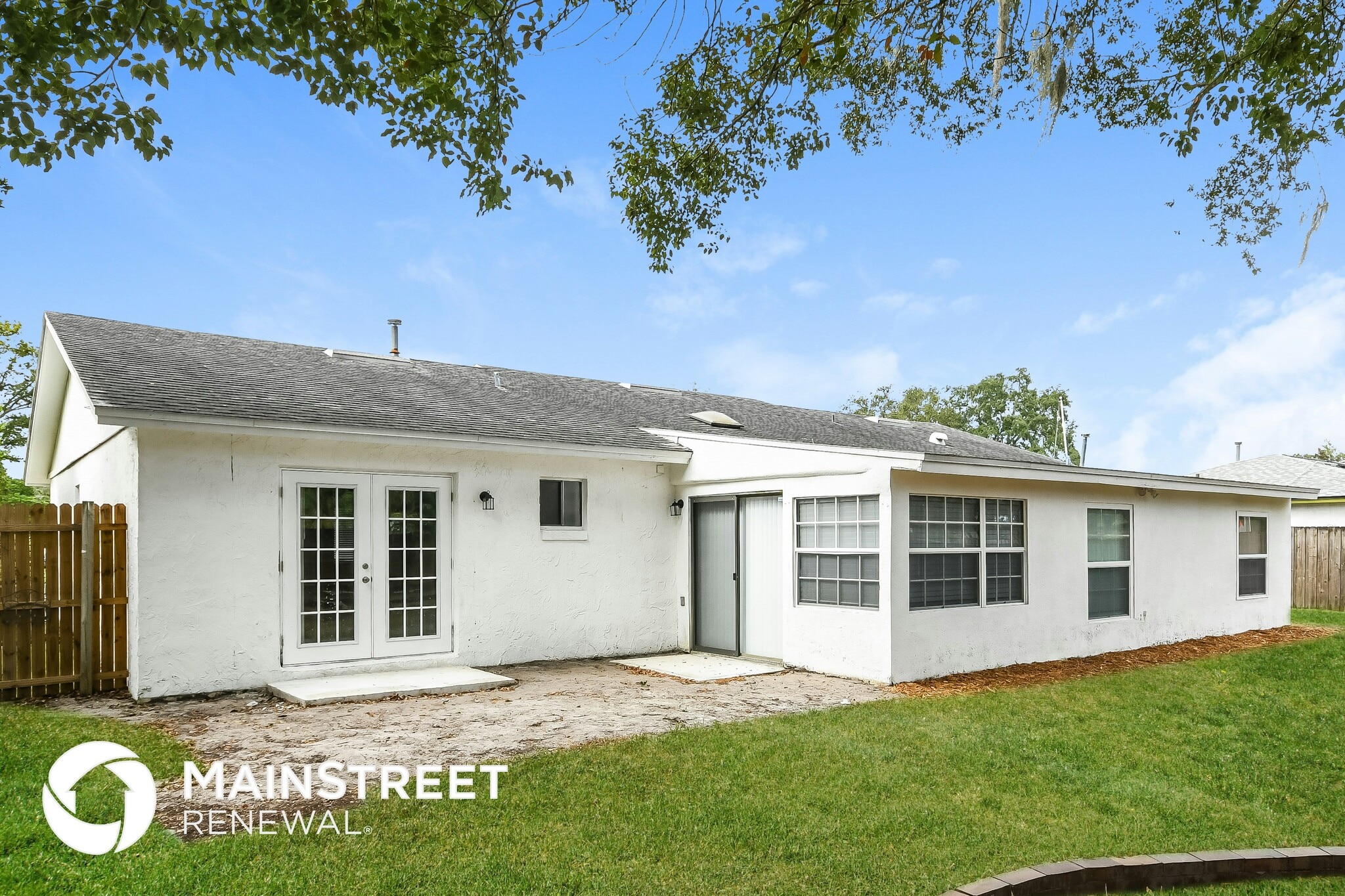 Building Photo - 931 Alameda Dr