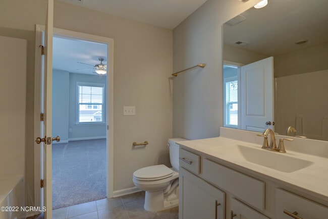 Building Photo - 4409 Finch Ln