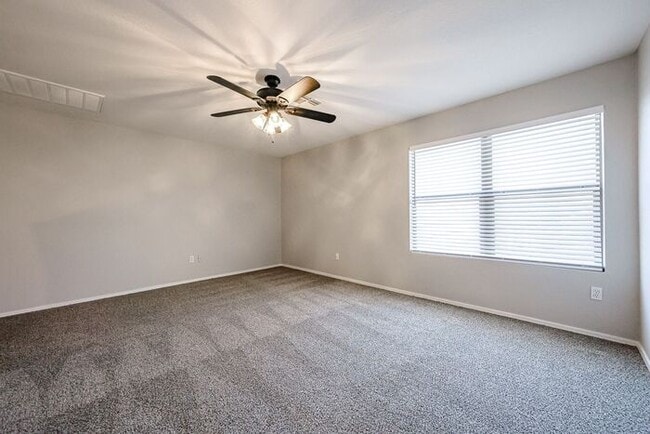 Building Photo - Introducing a stunning 4-bedroom, 2.5-bath...