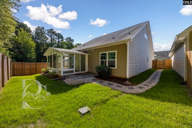 Building Photo - 1039 Glencroft Dr