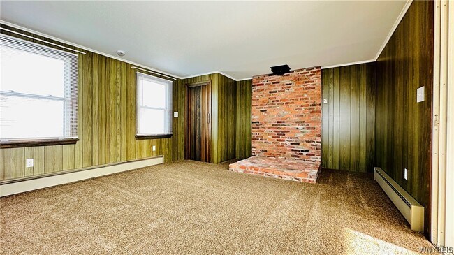 Building Photo - 954 Brighton Rd