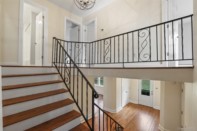 Building Photo - 9 Peter Beet Dr