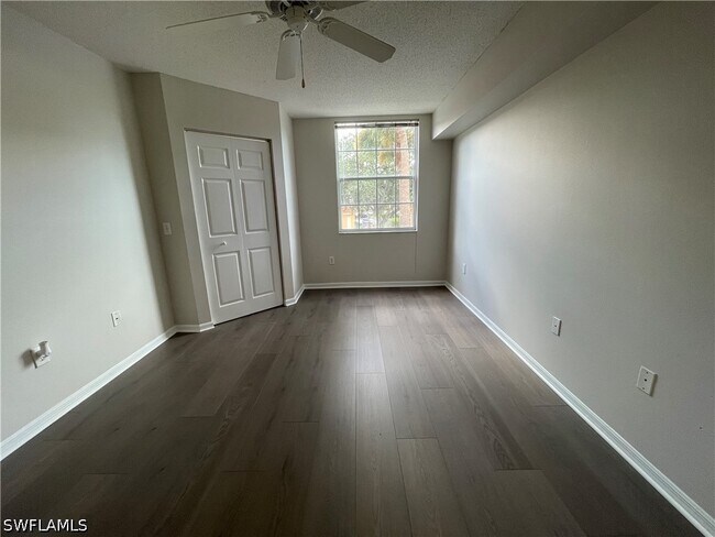 Building Photo - 8617 River Homes Lane