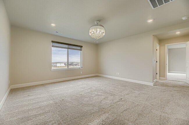 Building Photo - 18281 Grosbeak Pl