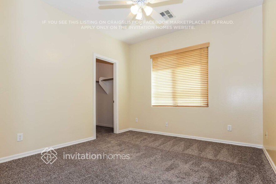 Building Photo - 18854 E Swan Dr