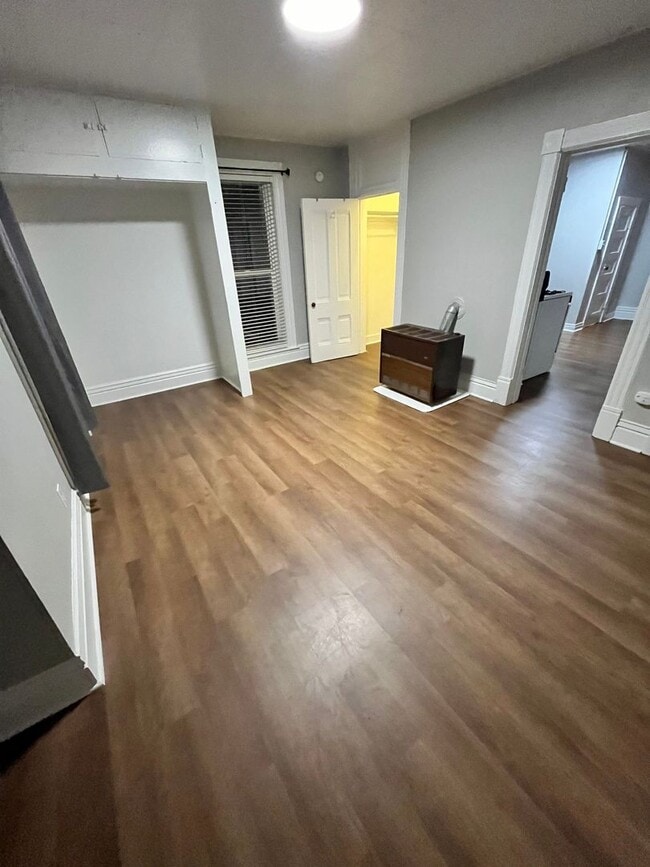Building Photo - Jackson Studio Suites