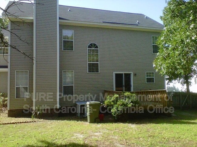 Building Photo - 8 Ridge Pond Dr