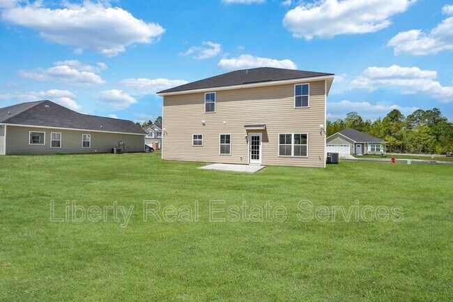 Building Photo - 88 Fridley Ln