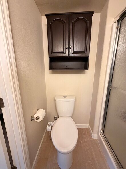 Building Photo - 513 N Franklin St