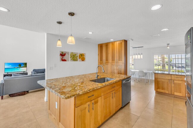 Building Photo - 10694 Wheelhouse Cir