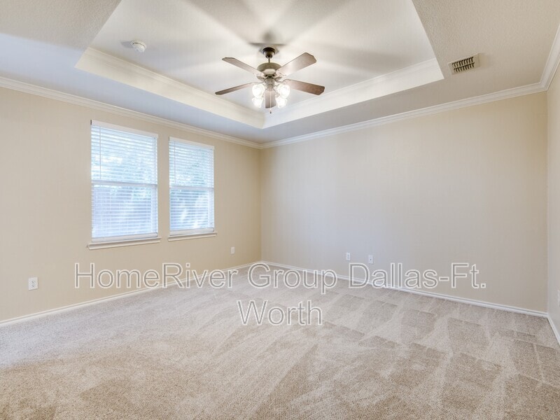 Building Photo - 13001 Barbarosa Dr