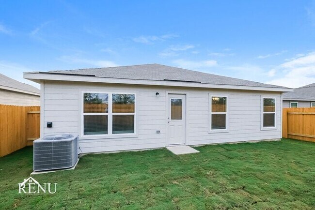 Building Photo - Coming Soon!