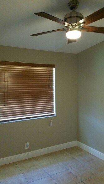 Building Photo - 508 Woodgate Cir