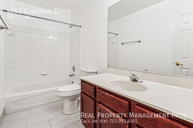 Building Photo - 4653 Kirkdale Dr