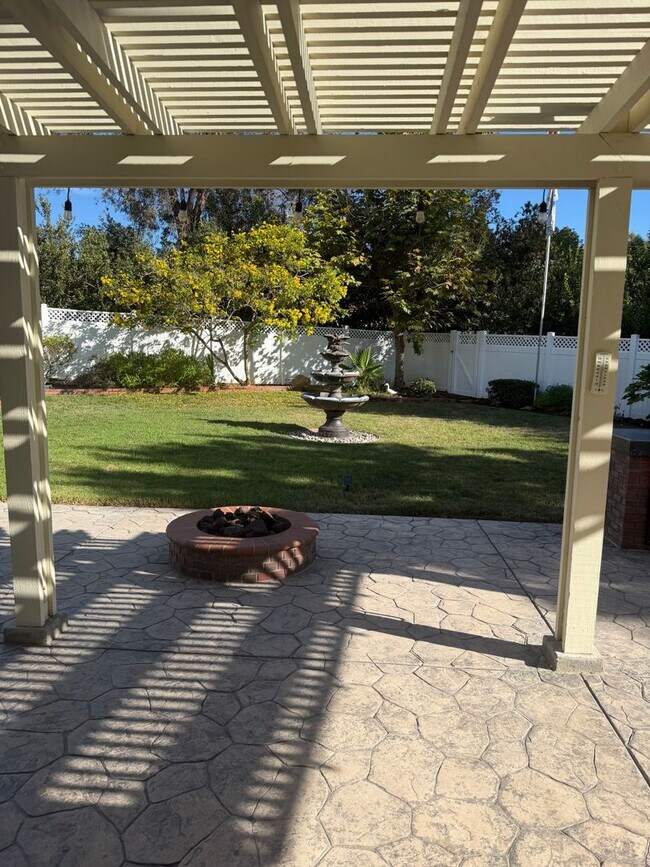 Building Photo - 5349 Forecastle Ct