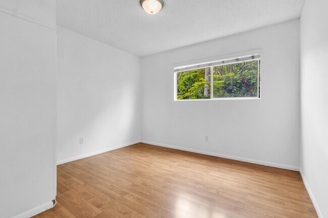 Building Photo - 4745 Choctaw Dr
