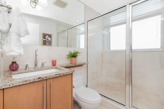 Building Photo - 7939 East Dr