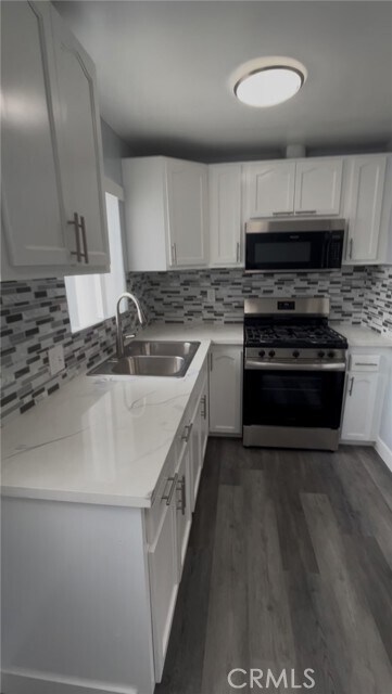 Building Photo - 1036 Normandie Ave