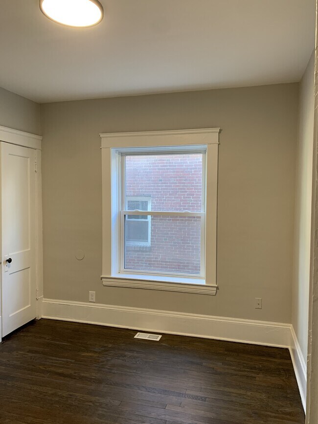 Building Photo - 2280 Bellfield