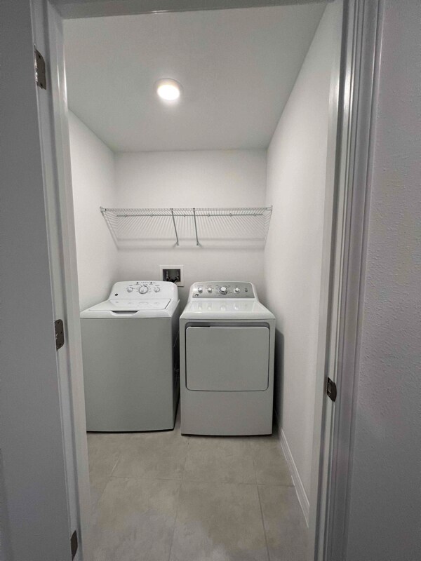 Building Photo - 32051 Powderpuff Mimosa Dr