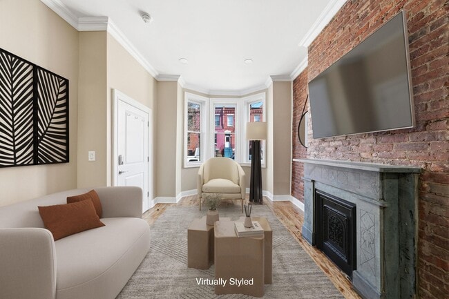 Building Photo - 37 Astor Pl