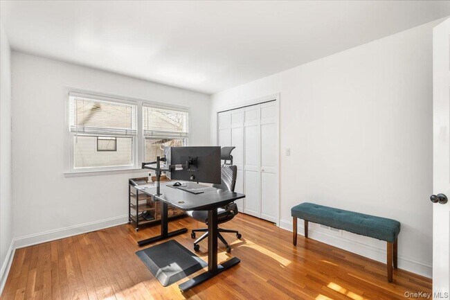 Building Photo - 6A Dickel Rd