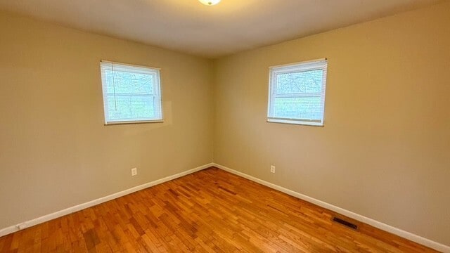 Building Photo - 3608 Luewan Dr