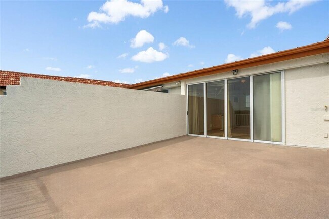 Building Photo - 1593 Pinellas Bayway S