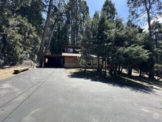 Building Photo - 2 bedroom Cabin in Fern Valley