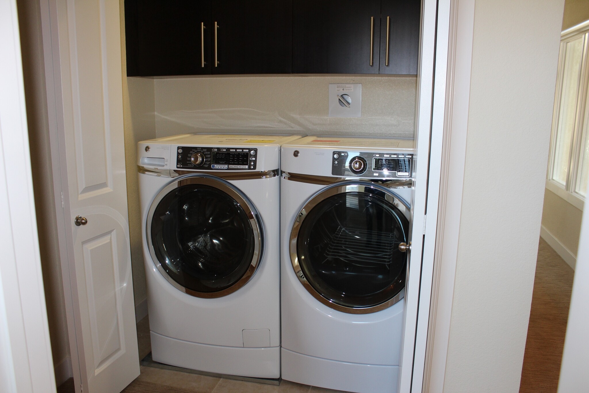 Building Photo - 417 Gene Ct