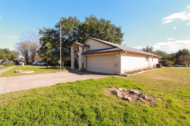 Building Photo - 11505 Powder Mill Trail