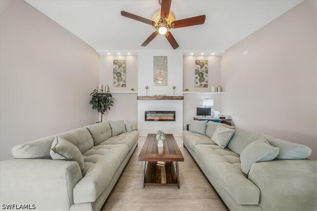 Building Photo - 4585 Pasadena Ct