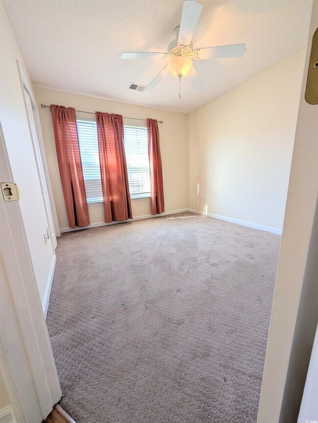 Building Photo - 405 Harbour Reef Dr