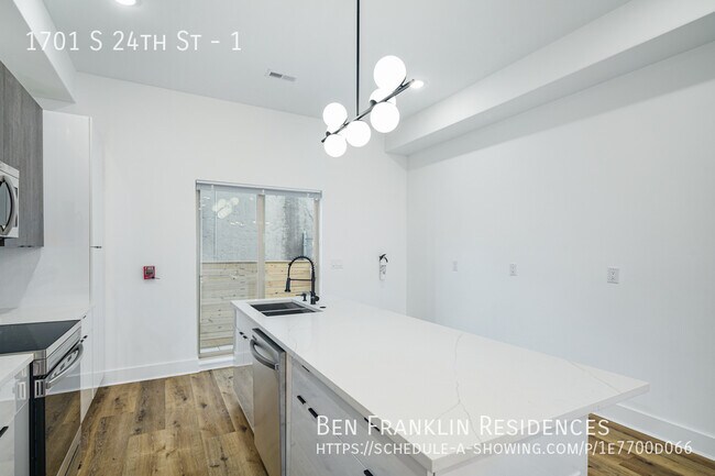 Building Photo - 1701 S 24th St