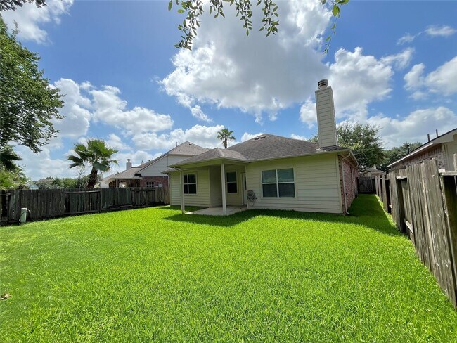 Building Photo - 2614 Orchard Creek Ln