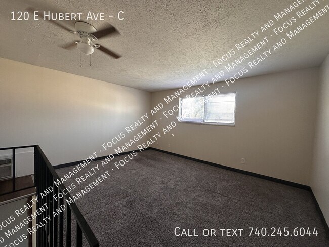 Building Photo - 120 E Hubert Ave