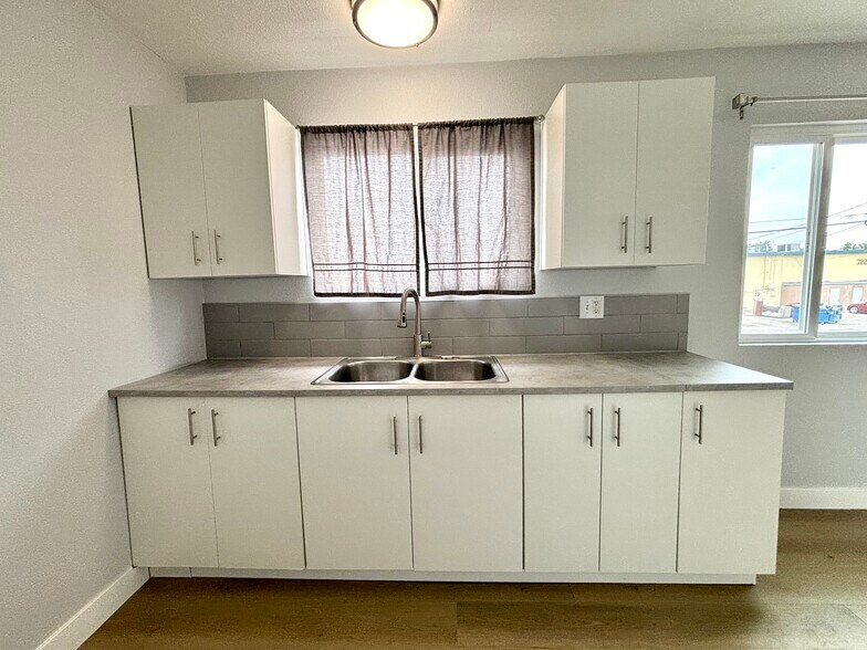 Building Photo - 3213 Joann Way