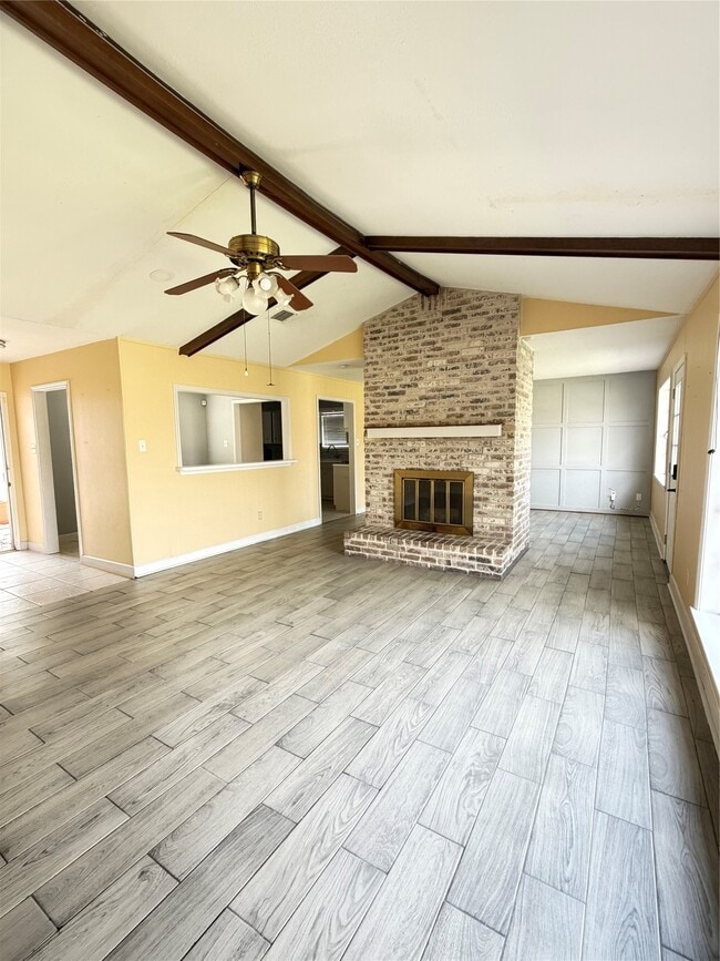 Building Photo - 13722 Burgoyne Rd